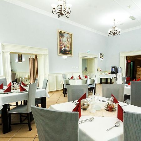 Astoria Hotel & Restaurant Георгени Экстерьер фото