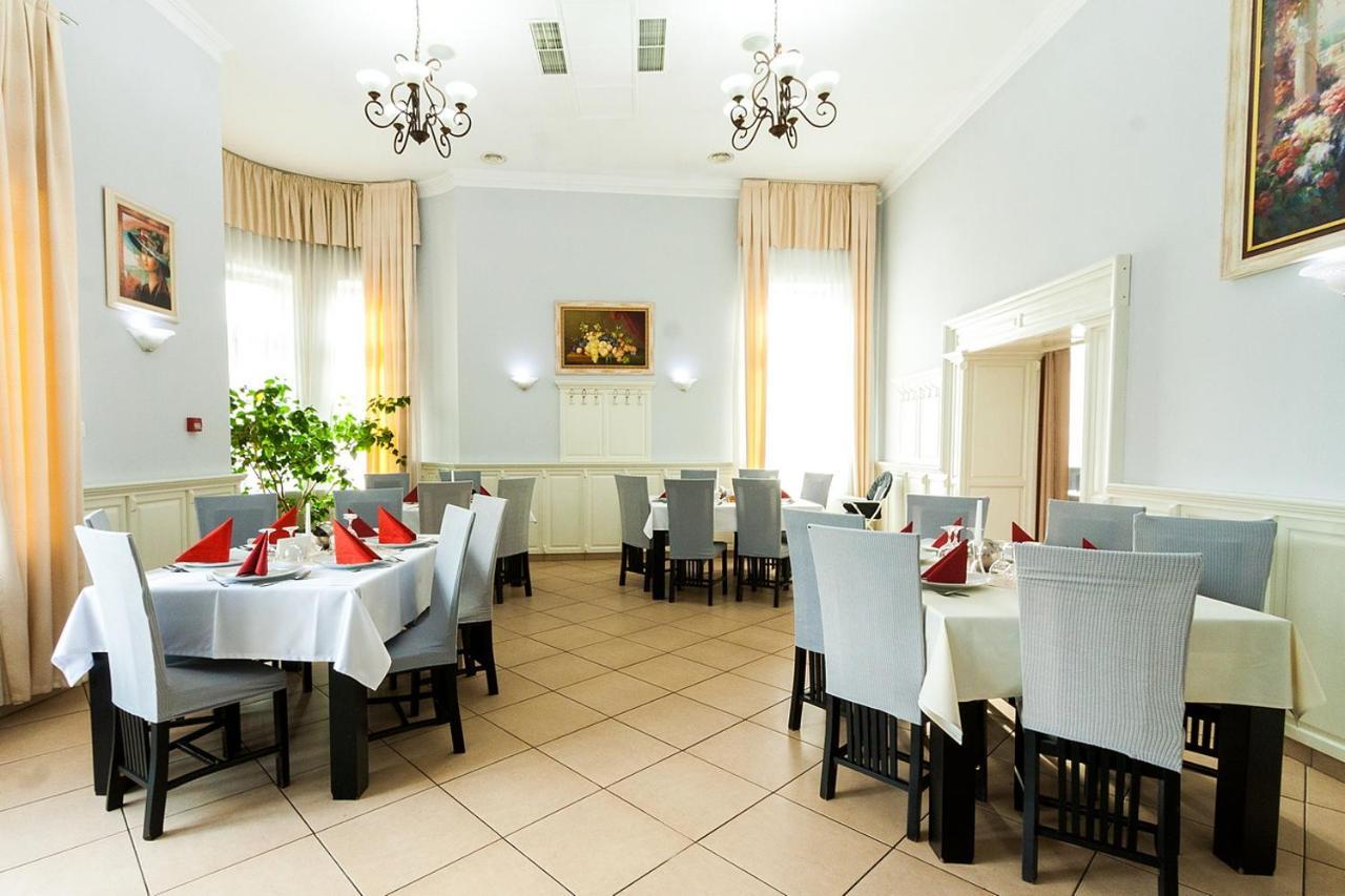 Astoria Hotel & Restaurant Георгени Экстерьер фото